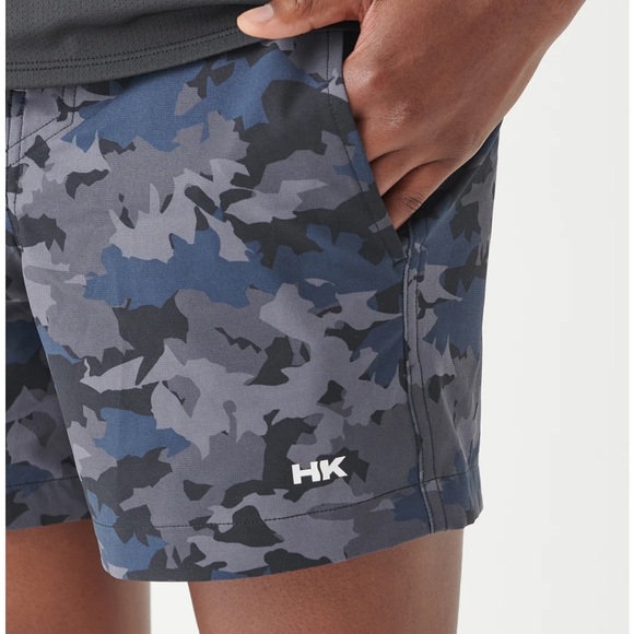 HUMANKIND  Boardshort 5” in Black Camo, Size Large, swim bottoms, gym shorts - Picture 3 of 10